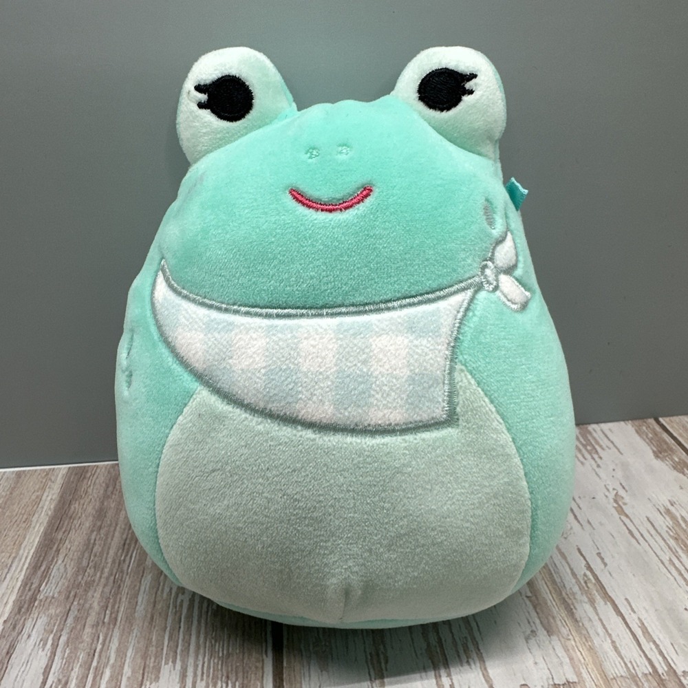 5in Novi The Teal Frog with Gingham Bandana – Official Jazwares Plush Little